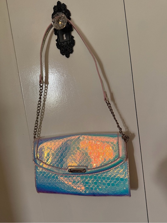 Nine West Handbags - Nine West Iridescent Holographic Purse